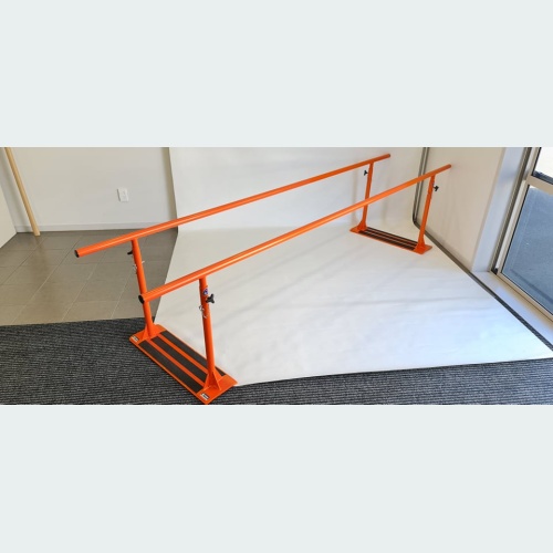 Free Standing Parallel Bars